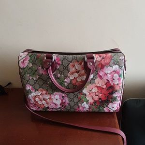 Gucci Blooms GG Supreme Top Handle Bag